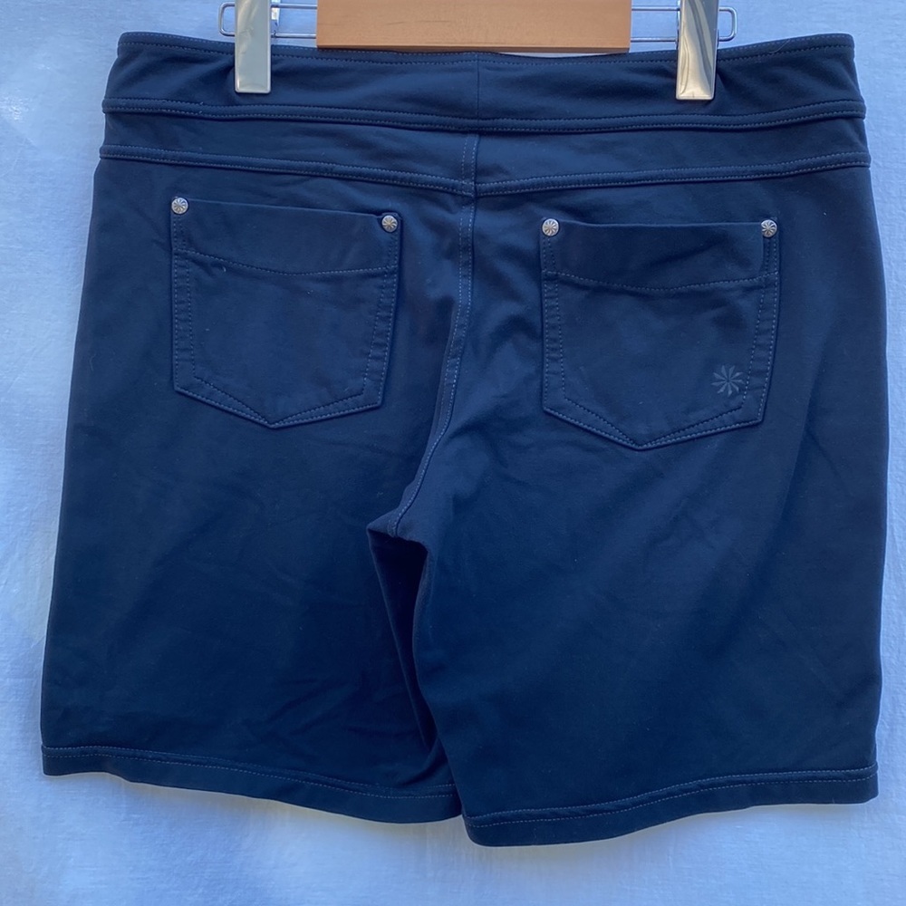 Athleta Shorts - Picture 4 of 8